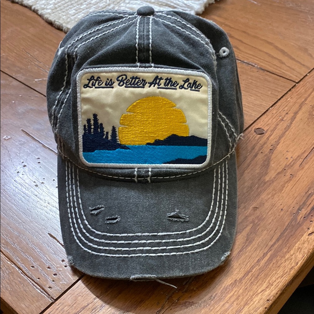 Gray Distressed Cap With Lake Patch - image 1